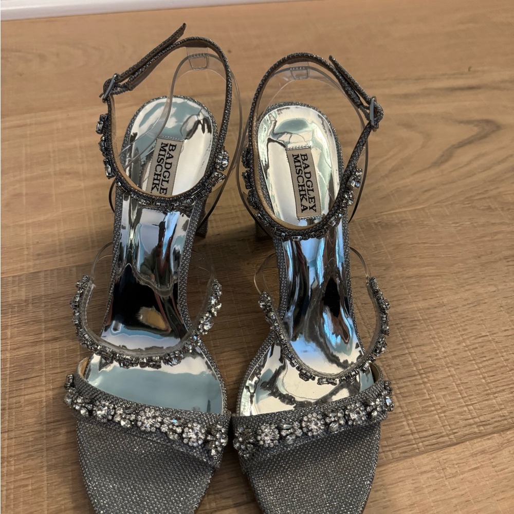 Badgley Mischka Silver Heels with Stiletto and Rhinestone Straps